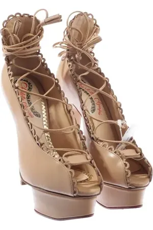 Charlotte Olympia Pumps EUR 36 Hellbraun