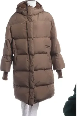 Closed Wintermantel L