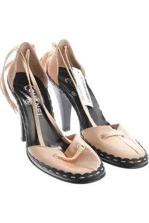 CHANEL Pumps EUR 38 Nude