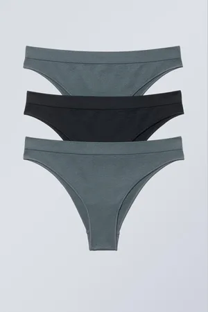 Weekday Cat weiche Slips 3er-Pack