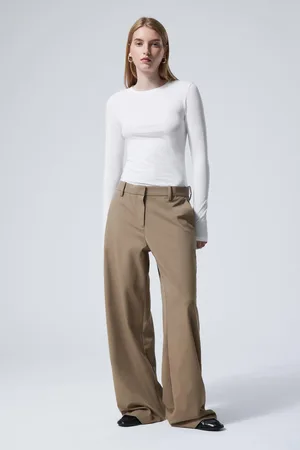 Weekday Locker geschnittene Anzughose mit niedriger Taille