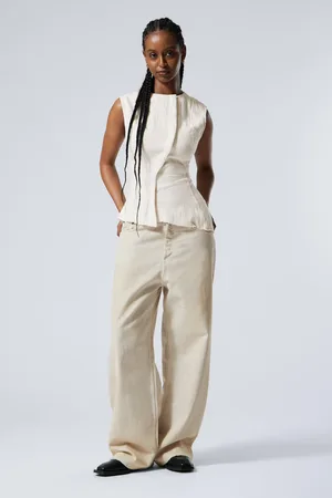 Weekday Ärmelloses asymmetrisches Schößchen-Top