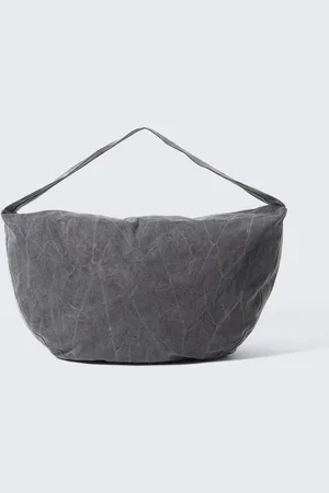 Weekday Crossbody-Bag aus gewaschener Baumwolle