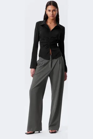 Weekday Relaxte, mittelhoch sitzende Bundfaltenhose
