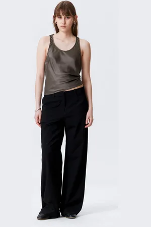 Weekday Locker geschnittene Anzughose mit niedriger Taille