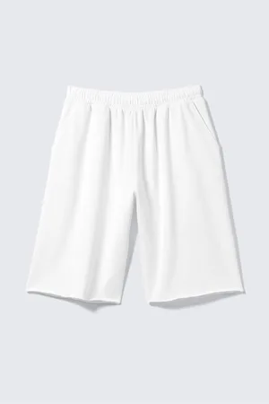 Weekday Knielange Oversized-Frotteeshorts
