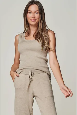 YOU LOOK PERFECT TOP BLOSSOM - geripptes Merino Top mit Rundhals